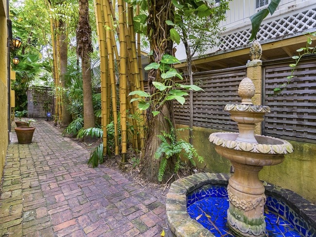 Primary Photo - 632 15th St Primary Photo - 632 15th St