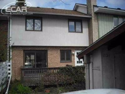 Building Photo - 1121 River Forest Dr