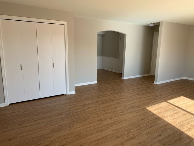 Building Photo - 1218  Camellia Drive - 15