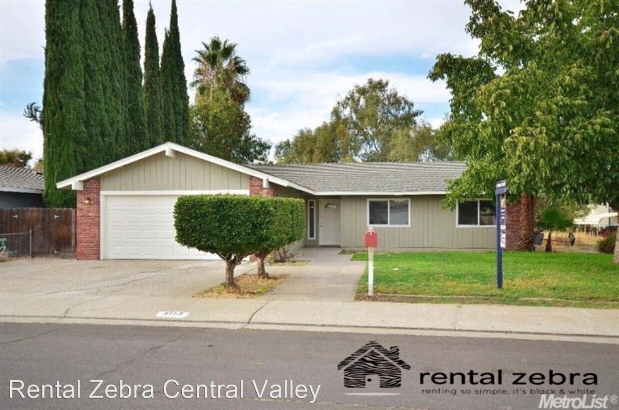 Foto principal - 3 br, 2 bath House - 5755 Comanche Dr