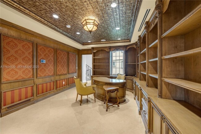 Foto del edificio - 13671 Deering Bay Dr