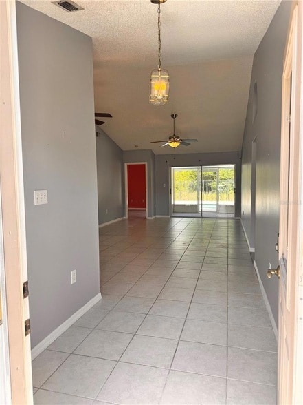 Photo - 2070 Sarah Louise Drive Unit House