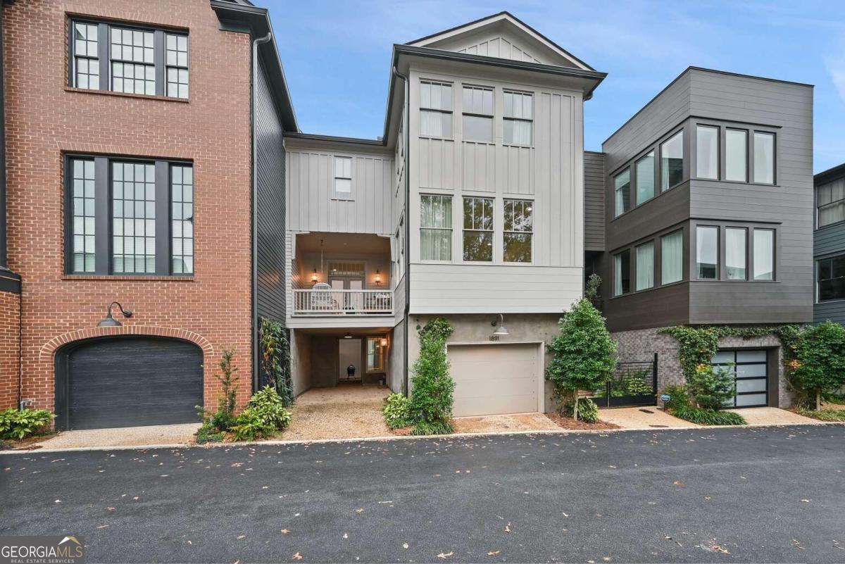 Foto principal - 1891 Vigo St NE