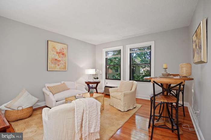 Foto del edificio - 3100 Connecticut Ave NW