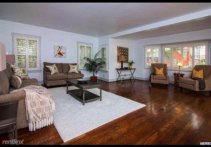 Primary Photo - 3 br, 2 bath House - 13631 Sunset Drive