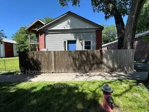 Building Photo - 1648 Jefferson St