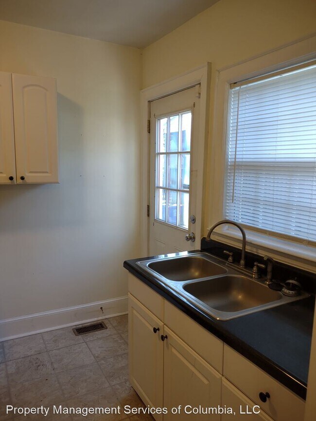 Foto del edificio - 2 br, 2 bath House - 605 South Waccamaw