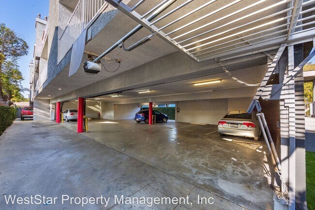 Foto del edificio - 938 E 6th St