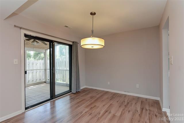 Foto del edificio - 7846 Hummingbird Ln