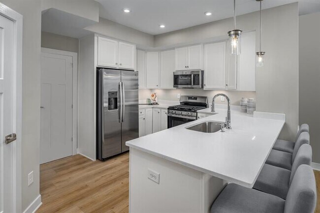 Foto del edificio - 7966 Williamson Blvd