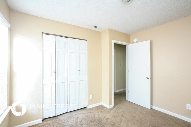 Building Photo - 2378 Harvest Moon Dr