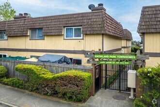 Photo - 10401 Shaw St (Oakland, CA) Townhome