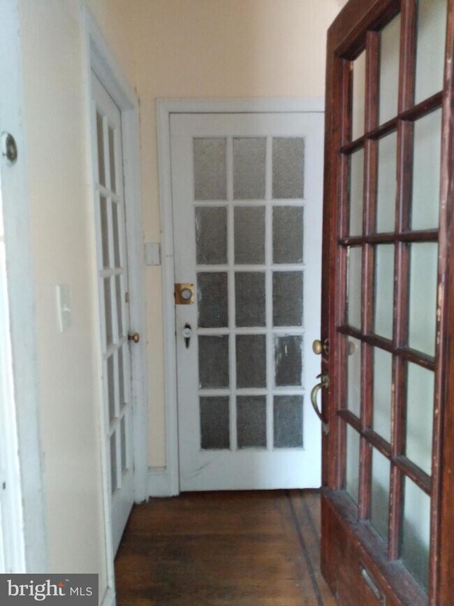 Foto del edificio - 5728 N Marshall St