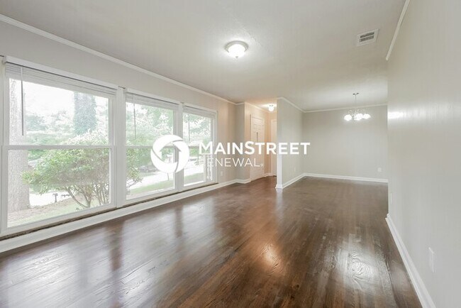 Building Photo - 3 Bedroom Pet-Friendly Home in Decatur, GA...
