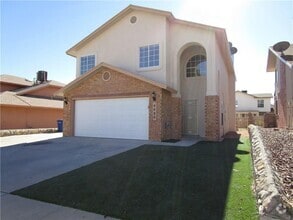 Building Photo - 4480 Loma Diamante Dr