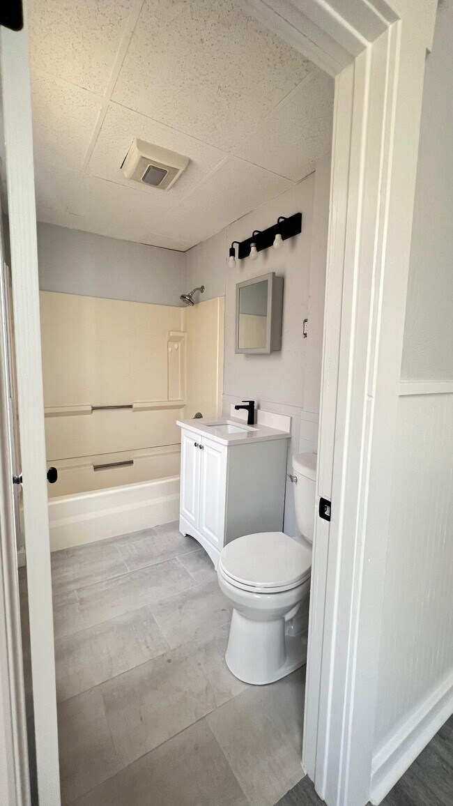 Foto del edificio - 11 Reeves St