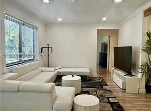 Building Photo - 12040 N Miami Ave