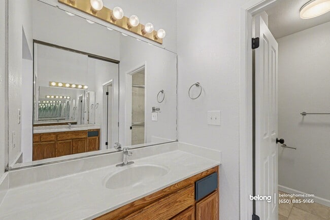 Foto del edificio - 169 Heron Dr