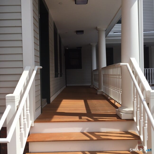 Foto del edificio - 36 Lewis St