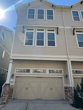 Building Photo - 1241 Nelson Falls Ln