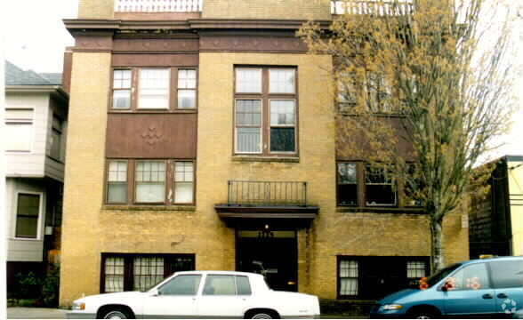 Foto del edificio - 2125 NW Glisan St