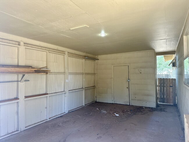 Foto del edificio - Spacious 3/1!
