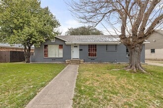 Building Photo - 2726 Blanton St