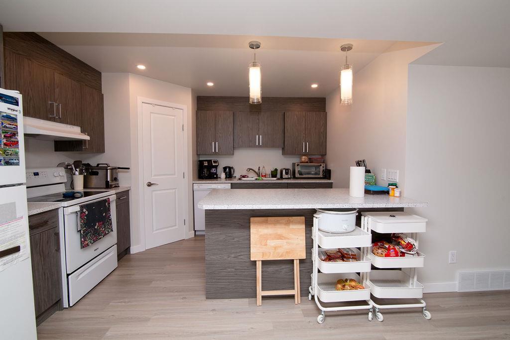 Primary Photo - 40 Pacific Ave