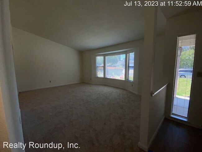 Building Photo - 3 br, 2 bath House - 128 Blue Water Cir