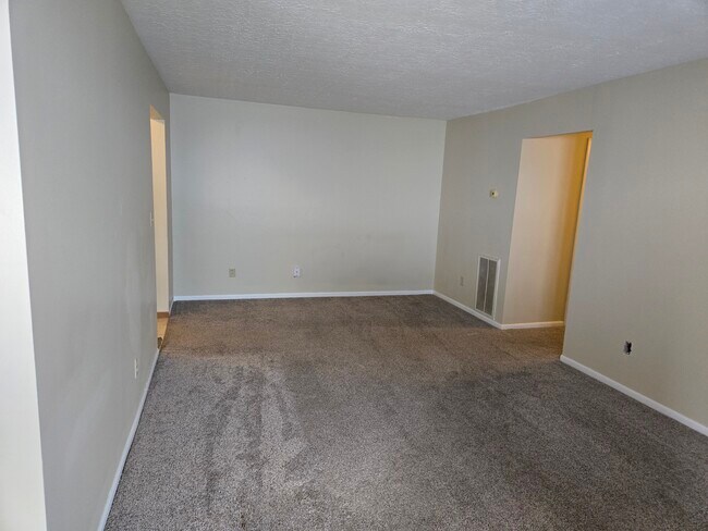 Foto del edificio - 3151 ROESCH BLVD