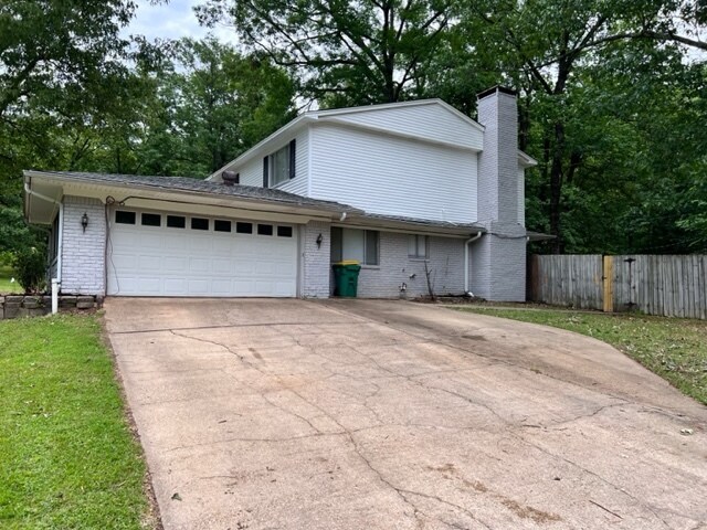 Building Photo - 15 Sweetbrush Ave