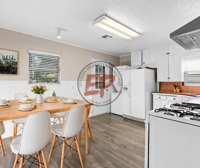 Foto del edificio - 3817 Parkwood St