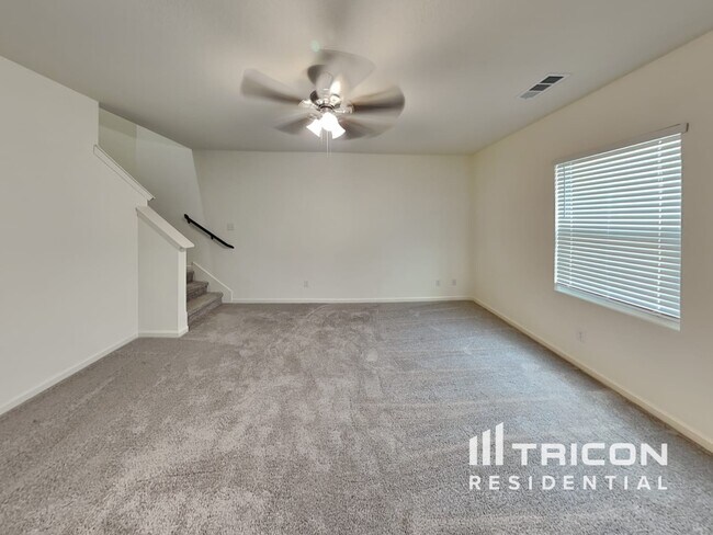 Building Photo - 2617 Granite Pass Glenn Heights TX