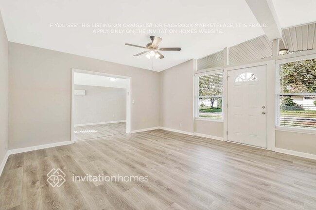 Foto del edificio - 7444 Sandhurst Rd S