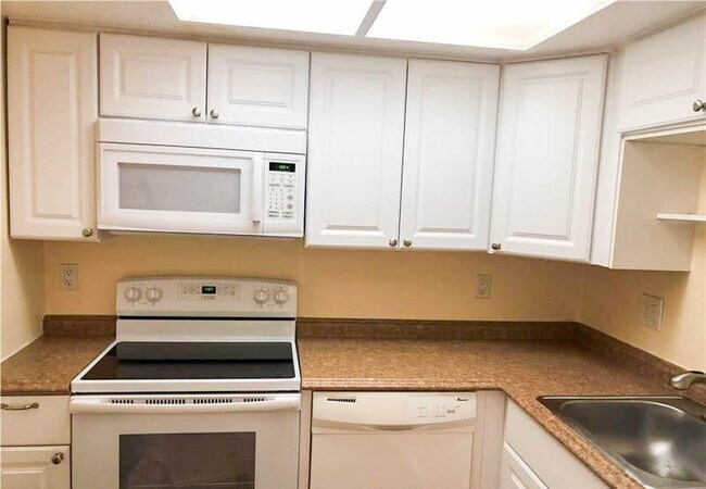Foto del edificio - 2950 SE Ocean Blvd