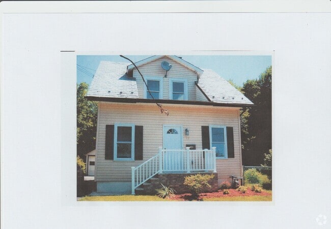 Building Photo - 72 McKinley Ave