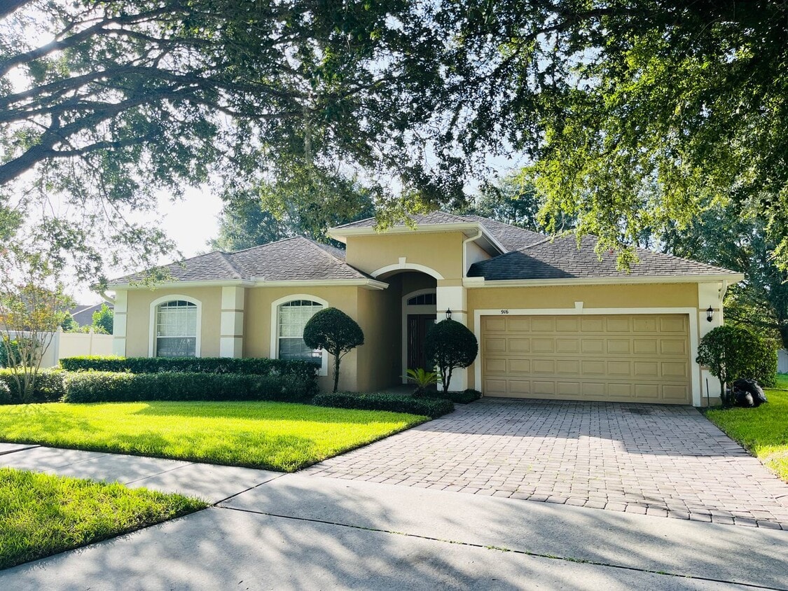 4 Bed 2 Bath Single Family House For Rent - 4 Bed 2 Bath Single Family House For Rent
