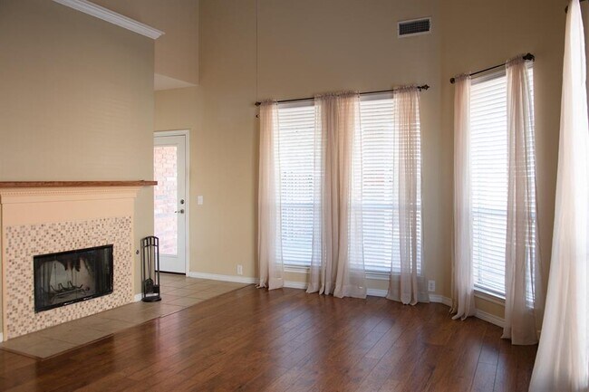 Foto del edificio - 11726 Forestbrook Dr