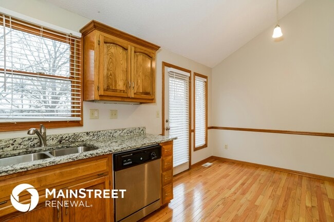 Foto del edificio - 8620 N Crawford Ave