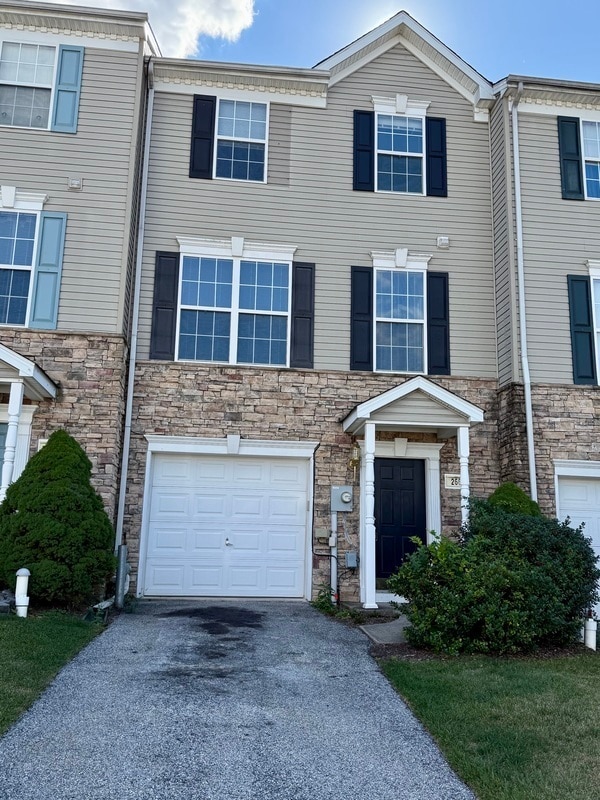 Building Photo - 266 Bruaw Dr
