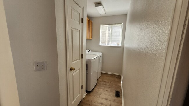 Foto del edificio - 1405 Mulberry Ln