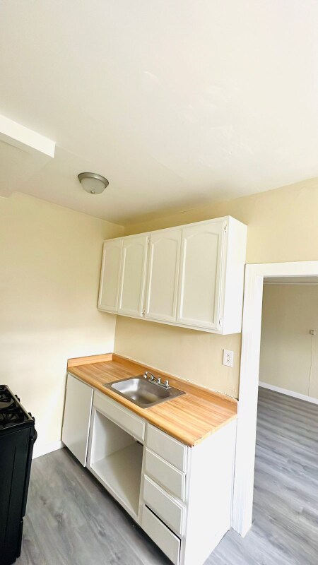 Foto del edificio - 4017 W 28th St