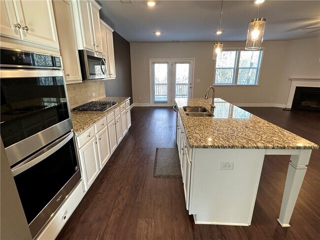 Building Photo - 1520 Kaden Ln