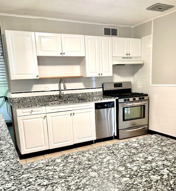 Foto del edificio - 302 Kelly Ct