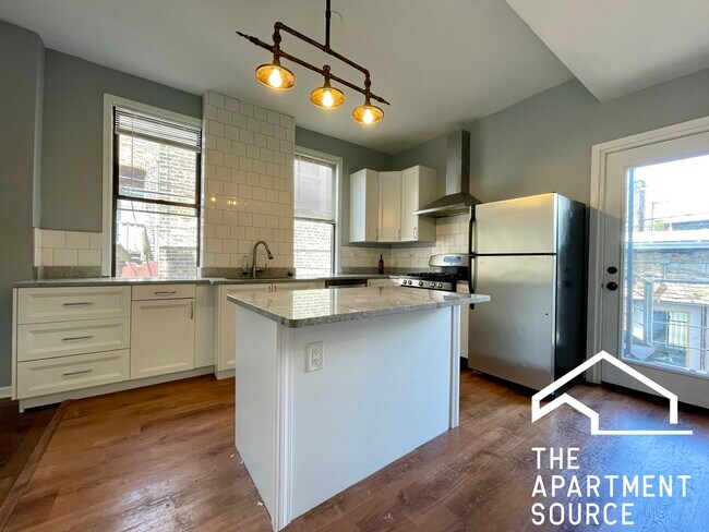 Foto del edificio - 747 N Throop St