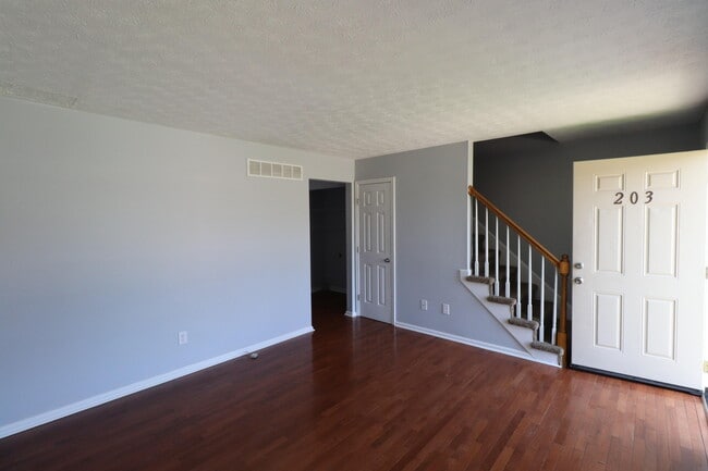 Building Photo - 203 Coburn Dr