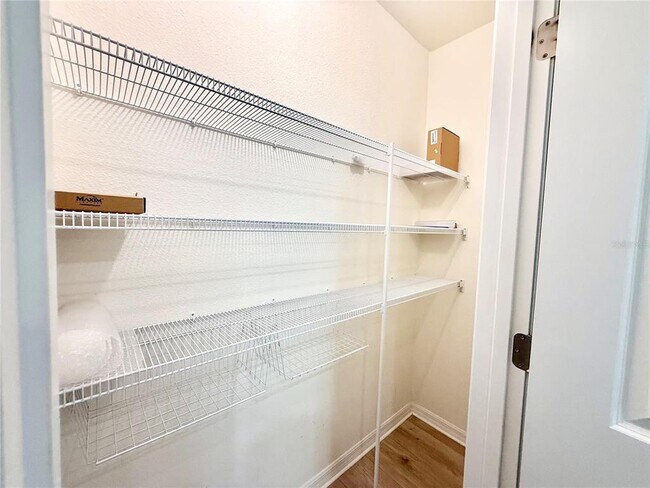 Foto del edificio - 15541 Black Pepper Ln