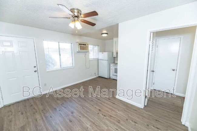 Building Photo - 1928 Ethan Way