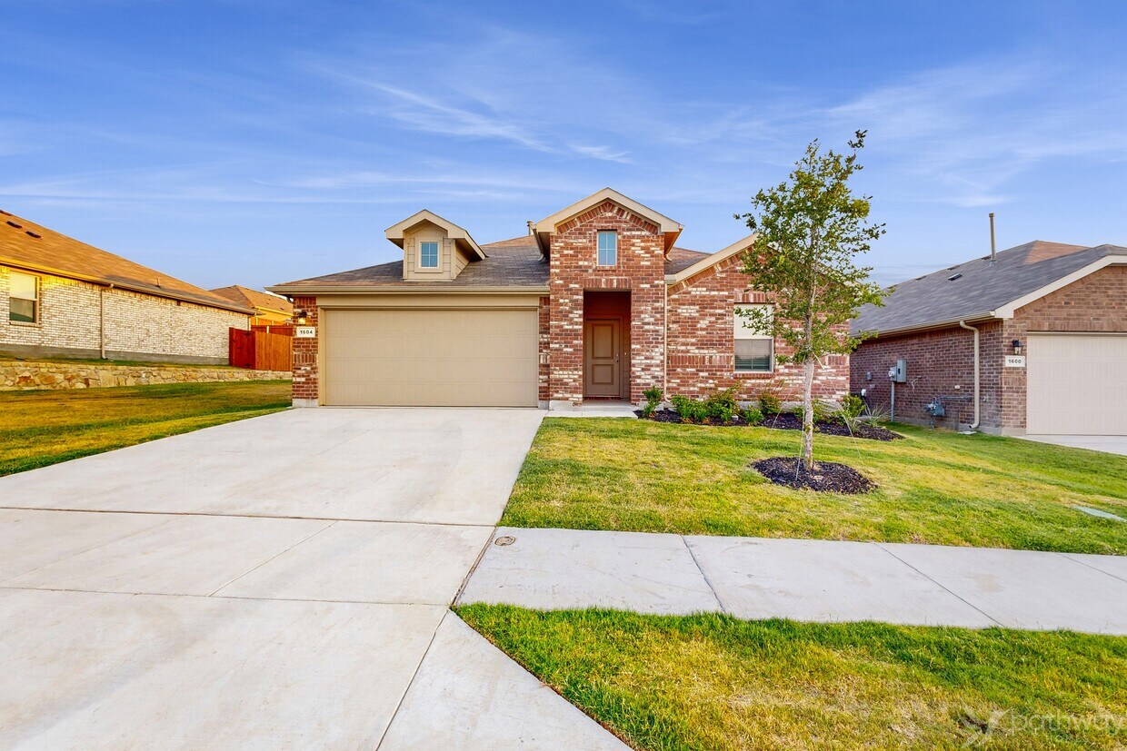 Foto principal - 1604 Vandemere Ct