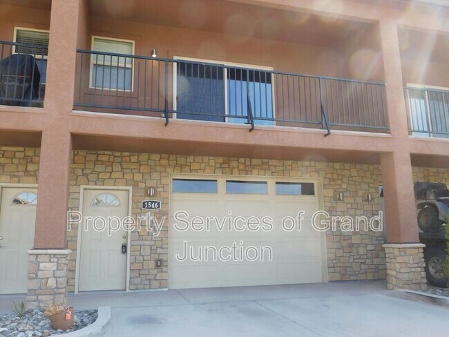 Foto del edificio - 1546 Poplar Dr